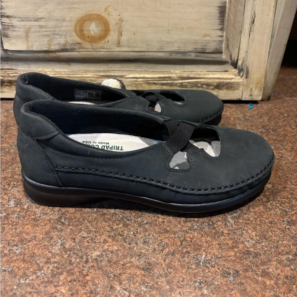 SAS Loafers with Cutout Design